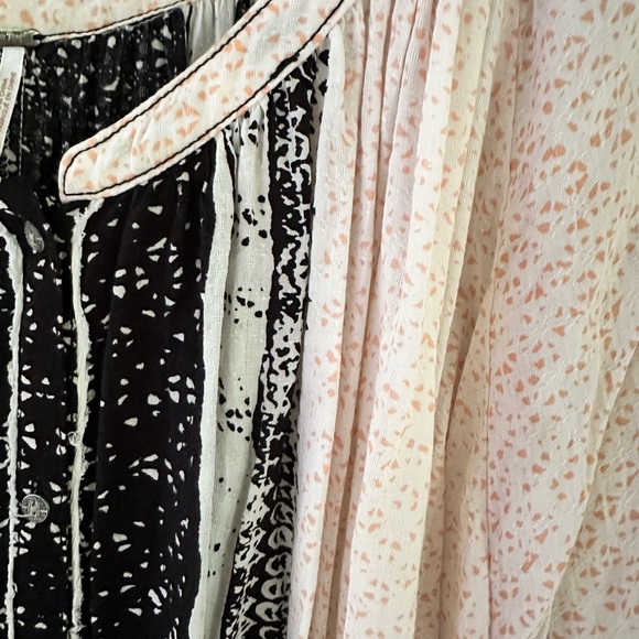 Beautiful Free People Days of Romance peasant top, black and pink, size M - Picture 3 of 6